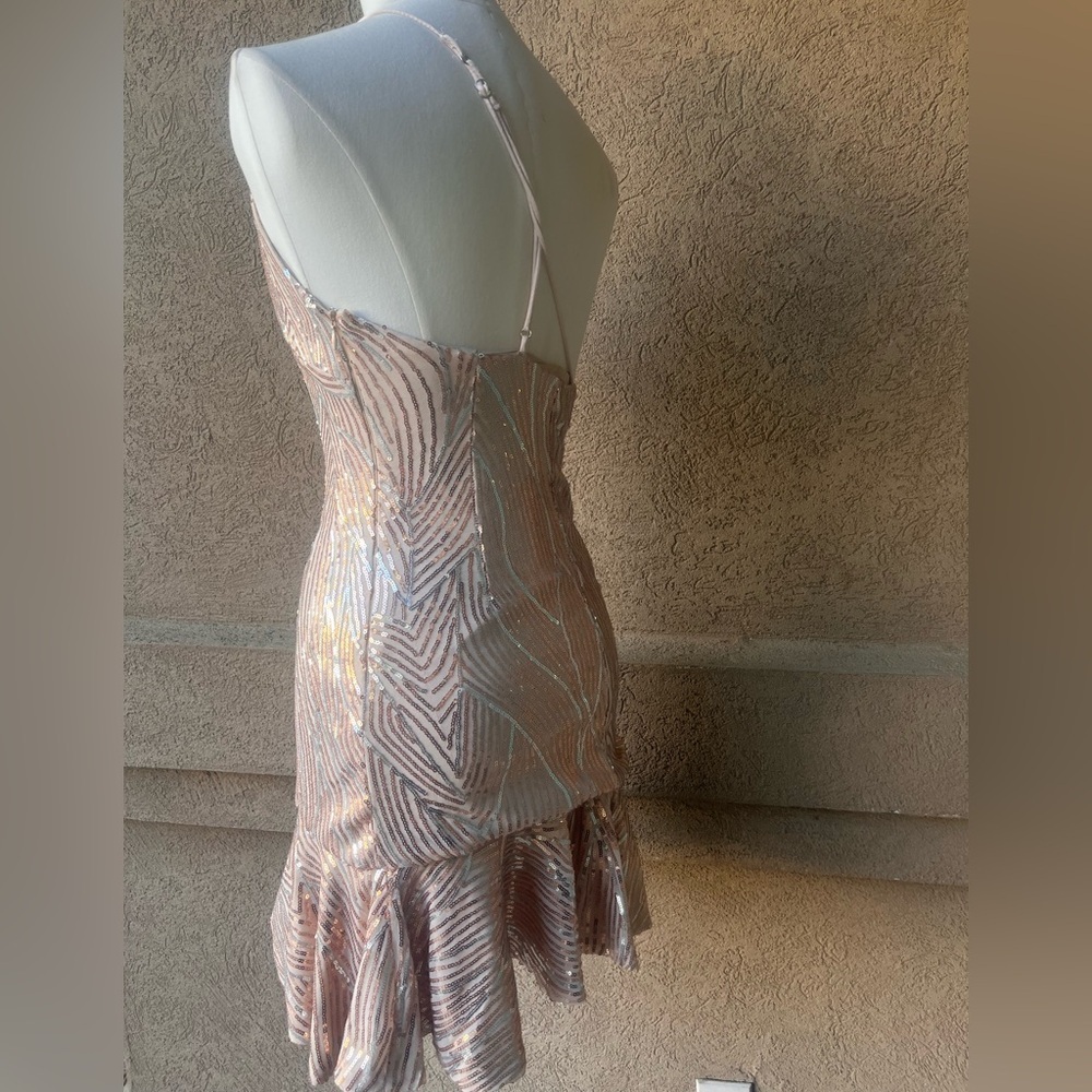 Hello Molly One-Shoulder Sequin Dress in Rose Gold - Picture 5 of 8
